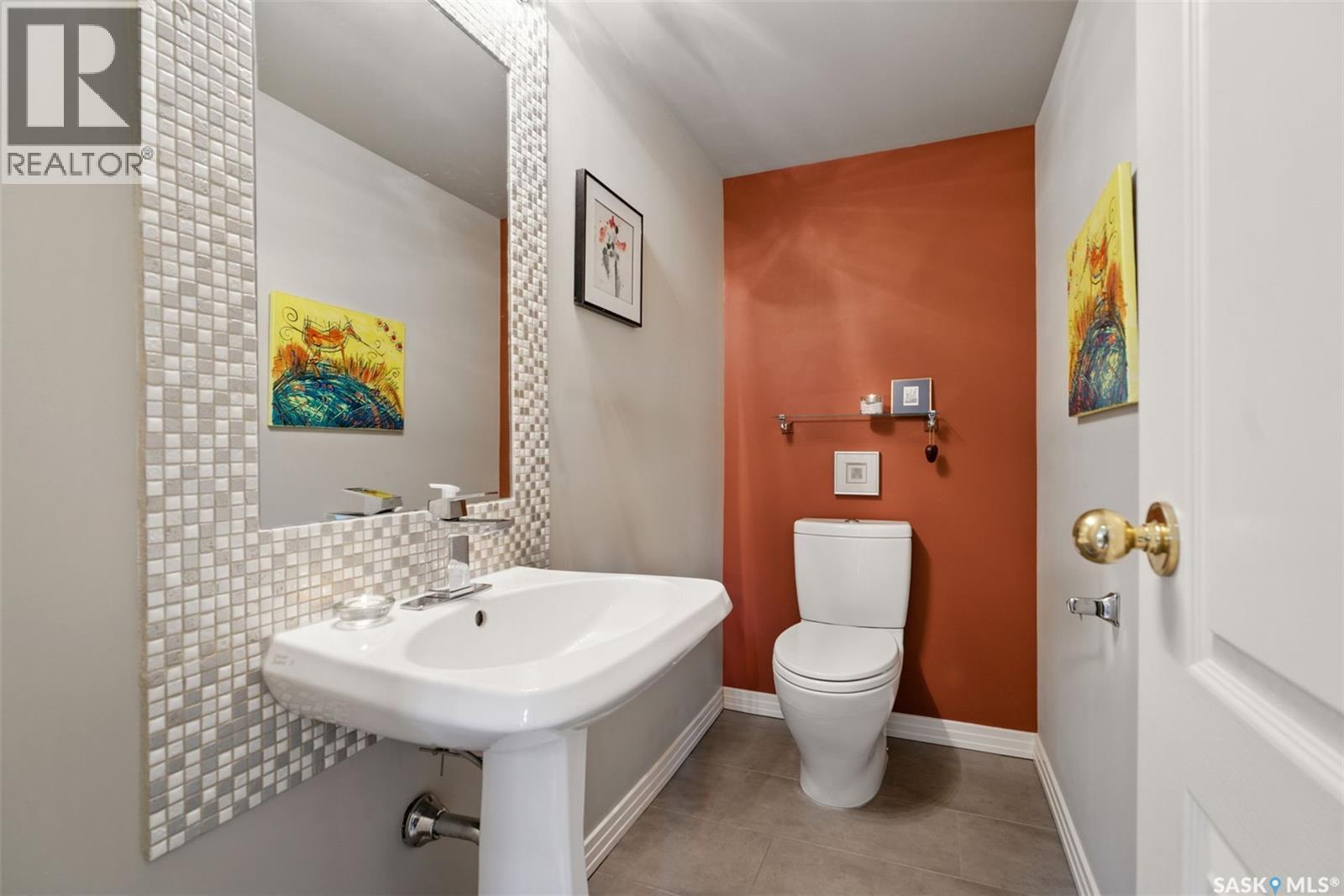 1105 15Th Street E, Saskatoon, SK