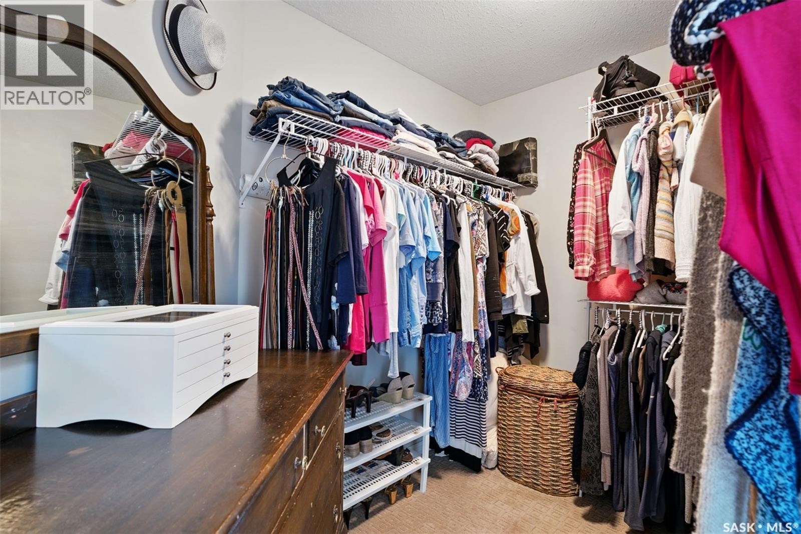 1105 15Th Street E, Saskatoon, SK