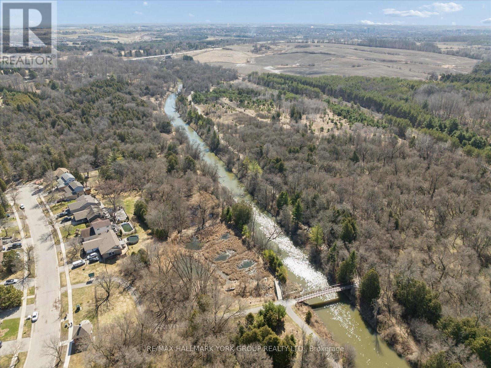 47 Holland River Boulevard, East Gwillimbury, ON - Outdoor With View