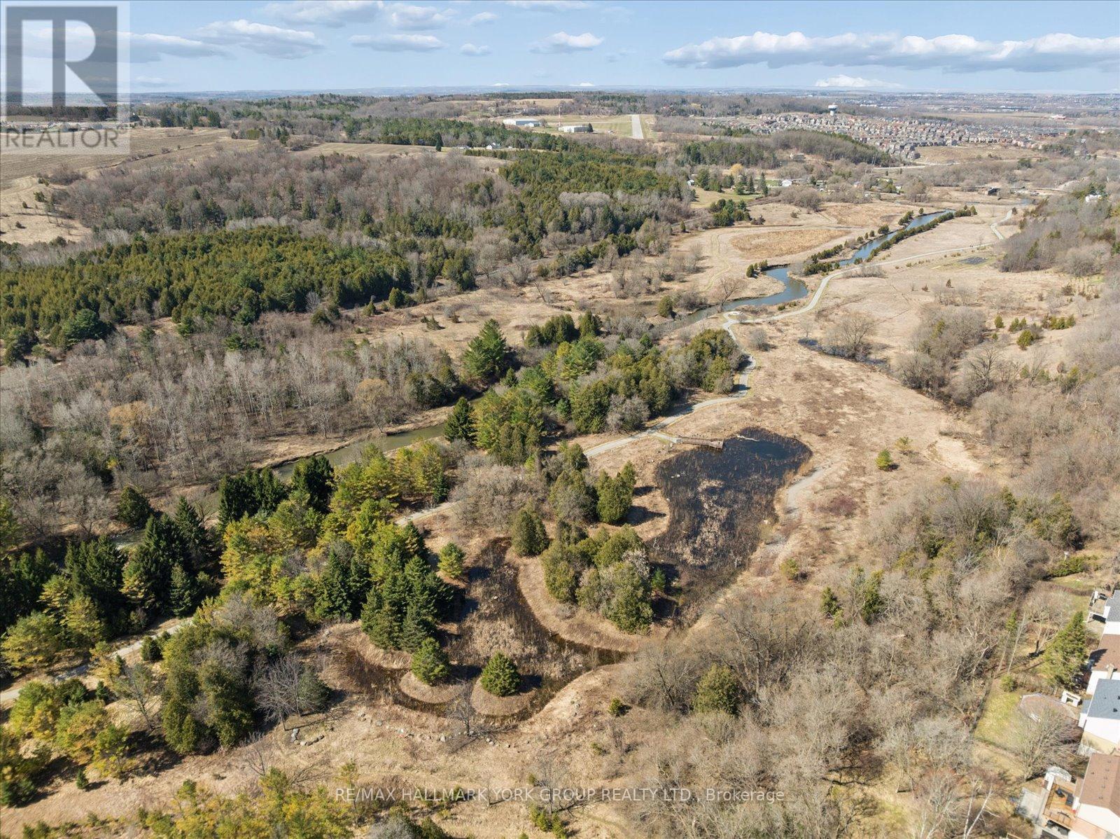 47 Holland River Boulevard, East Gwillimbury, ON - Outdoor With View