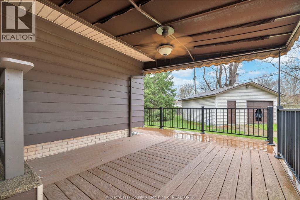 3980 Myrtle, Windsor, ON - Outdoor With Deck Patio Veranda With Exterior