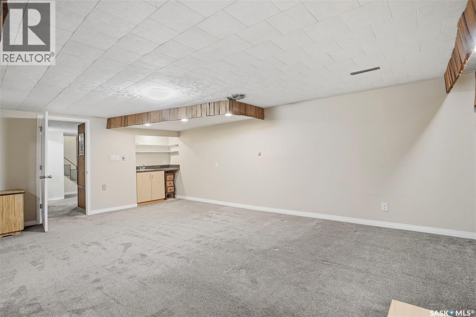 31 Cantlon Crescent, Saskatoon, SK - Indoor Photo Showing Other Room