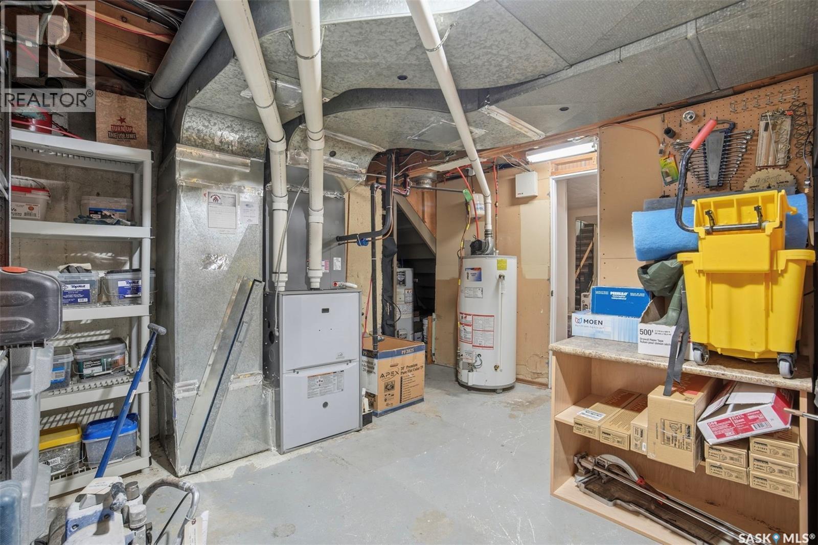 31 Cantlon Crescent, Saskatoon, SK - Indoor Photo Showing Basement