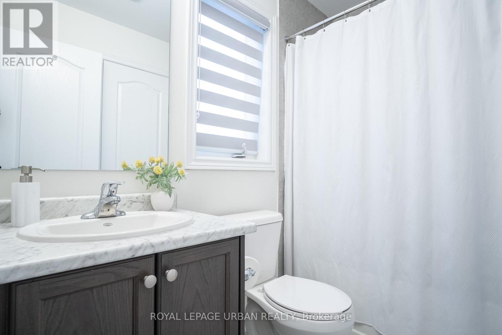 3963 Lodi Road, Burlington, ON - Indoor Photo Showing Bathroom