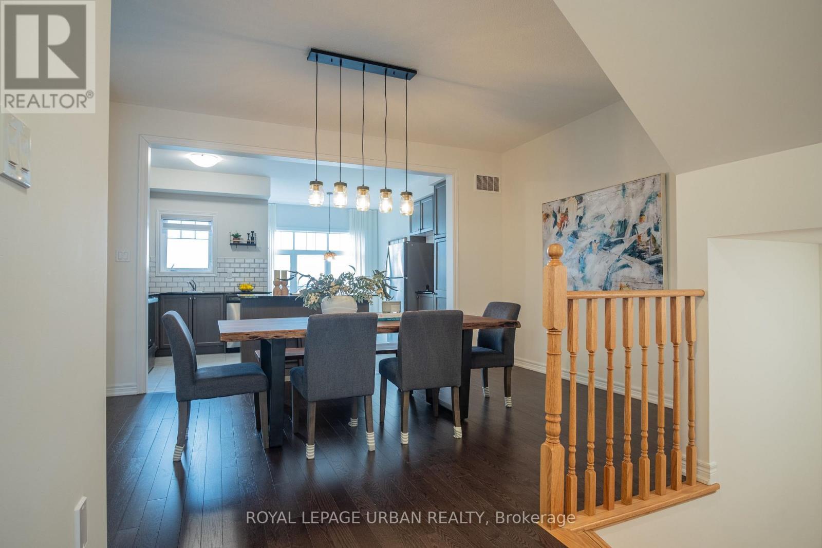 3963 Lodi Road, Burlington, ON - Indoor Photo Showing Dining Room