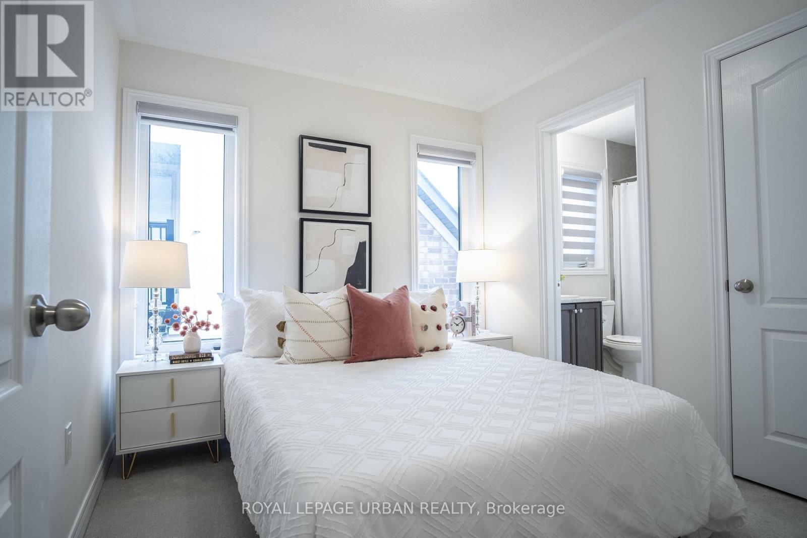 3963 Lodi Road, Burlington, ON - Indoor Photo Showing Bedroom