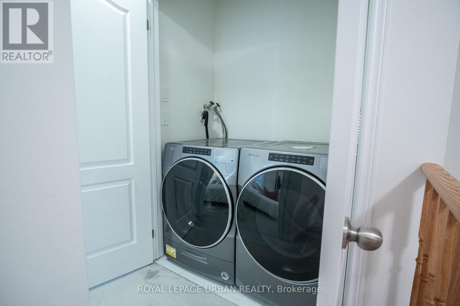 3963 Lodi Road, Burlington, ON - Indoor Photo Showing Laundry Room