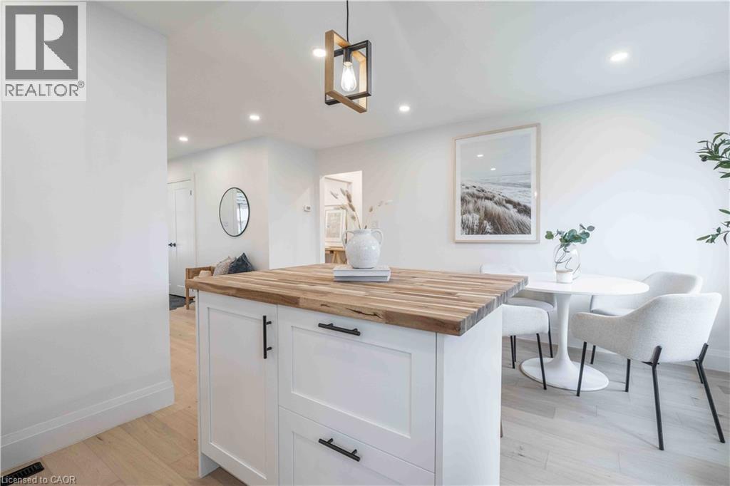 67 Toby Crescent, Hamilton, ON - Indoor