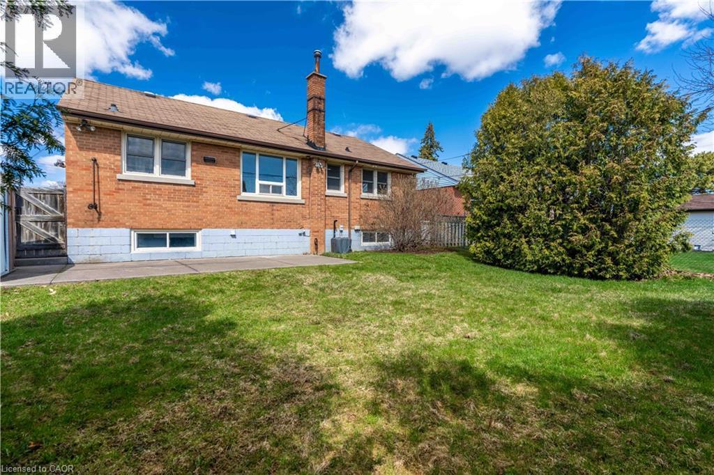 67 Toby Crescent, Hamilton, ON - Outdoor