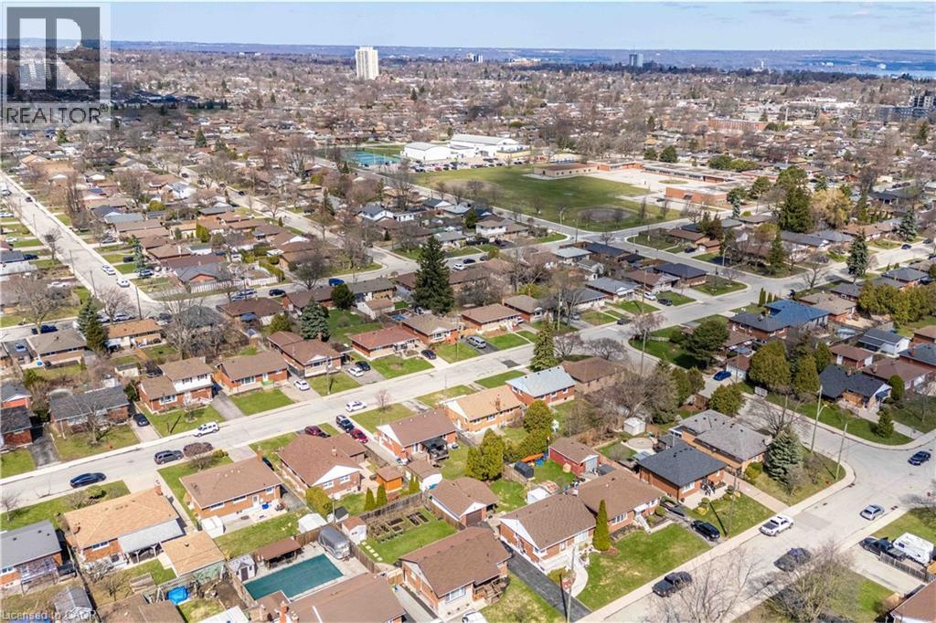 67 Toby Crescent, Hamilton, ON - With View