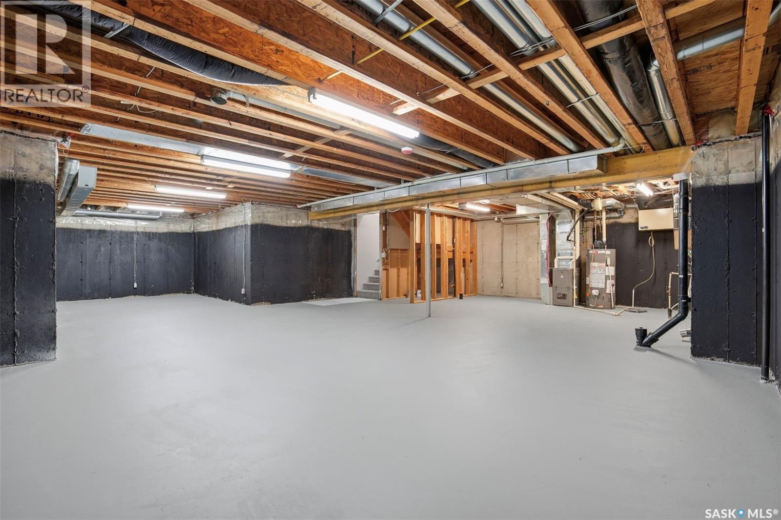 27 547 East Hampton Boulevard, Saskatoon, SK - Indoor Photo Showing Basement