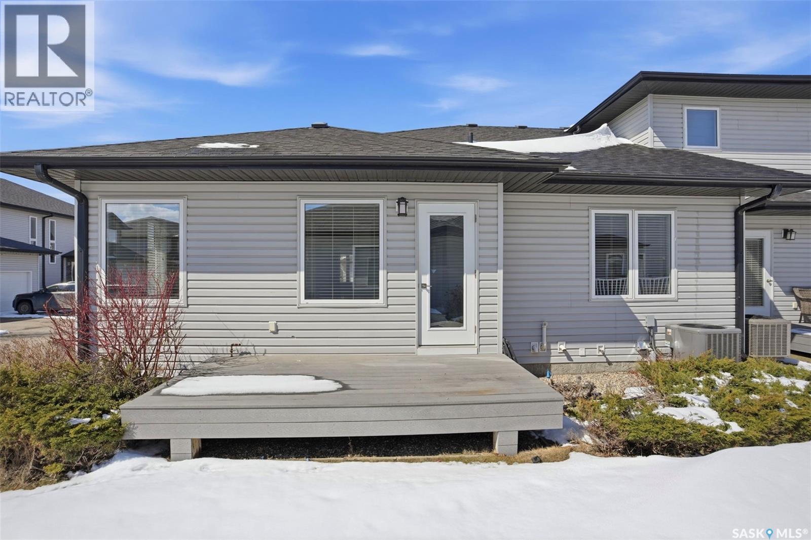 27 547 East Hampton Boulevard, Saskatoon, SK - Outdoor