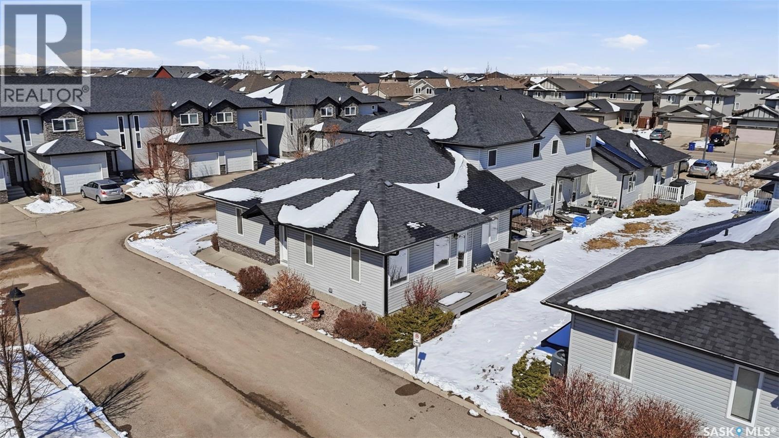 27 547 East Hampton Boulevard, Saskatoon, SK - Outdoor