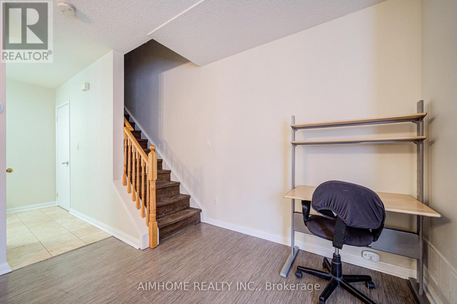 274 - 3 Everson Drive, Toronto, ON - Indoor Photo Showing Other Room