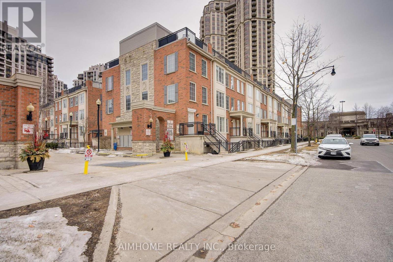 274 - 3 Everson Drive, Toronto, ON - Outdoor With Facade