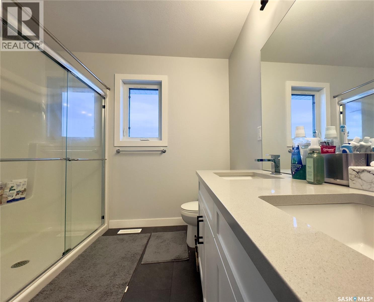 302 Pepper Place, Saskatoon, SK - Indoor Photo Showing Bathroom