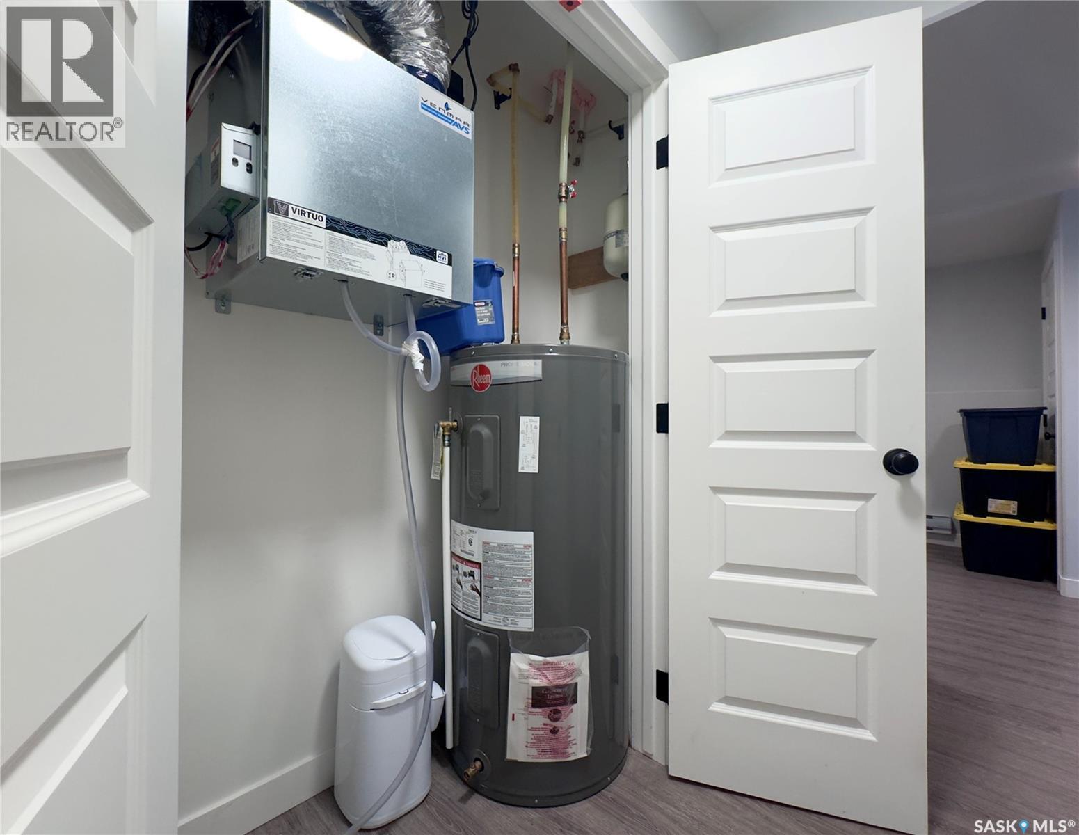 302 Pepper Place, Saskatoon, SK - Indoor