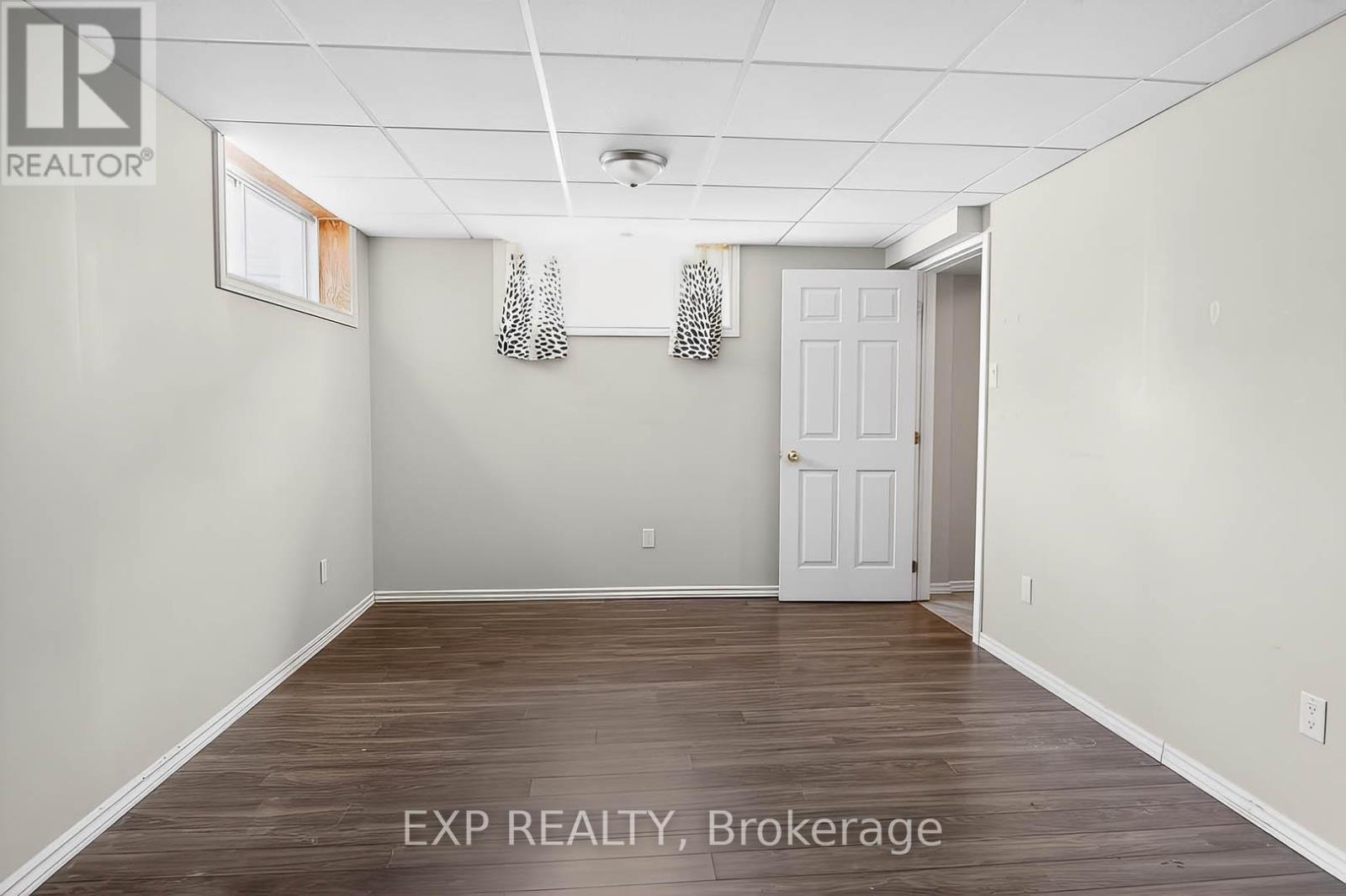 600 Winterberry Avenue, Waterloo, ON - Indoor Photo Showing Other Room