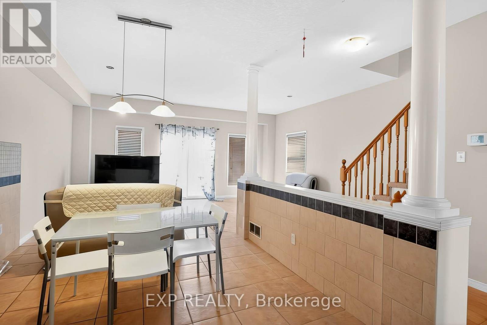600 Winterberry Avenue, Waterloo, ON - Indoor Photo Showing Dining Room