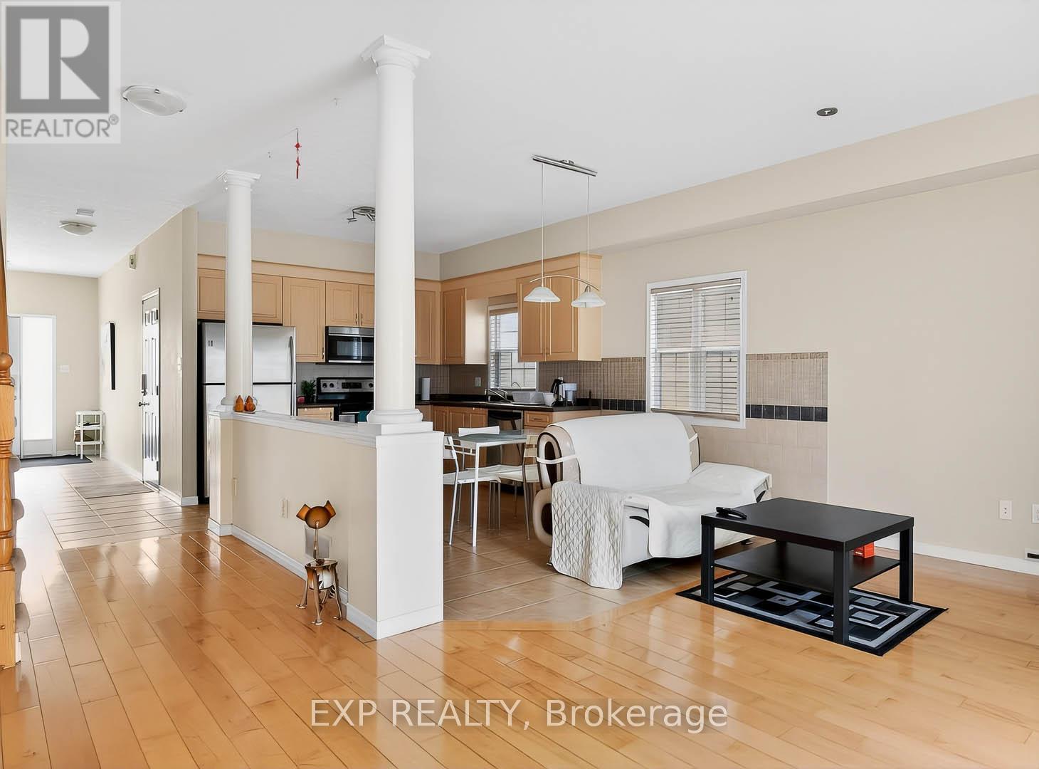 600 Winterberry Avenue, Waterloo, ON - Indoor Photo Showing Kitchen