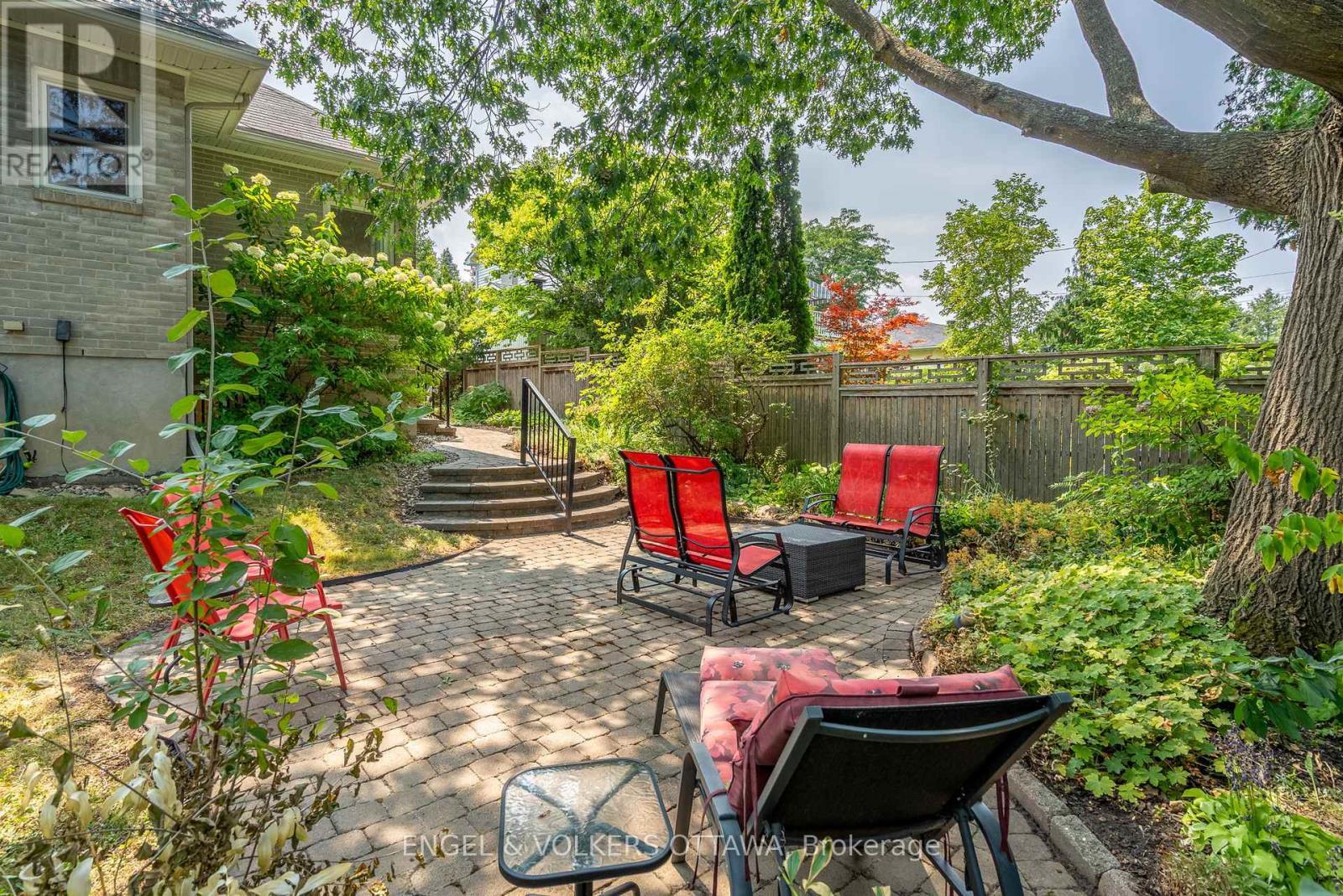249 Faircrest Road, Ottawa, ON - Outdoor With Deck Patio Veranda