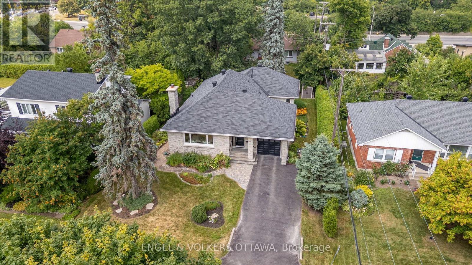 249 Faircrest Road, Ottawa, ON - Outdoor