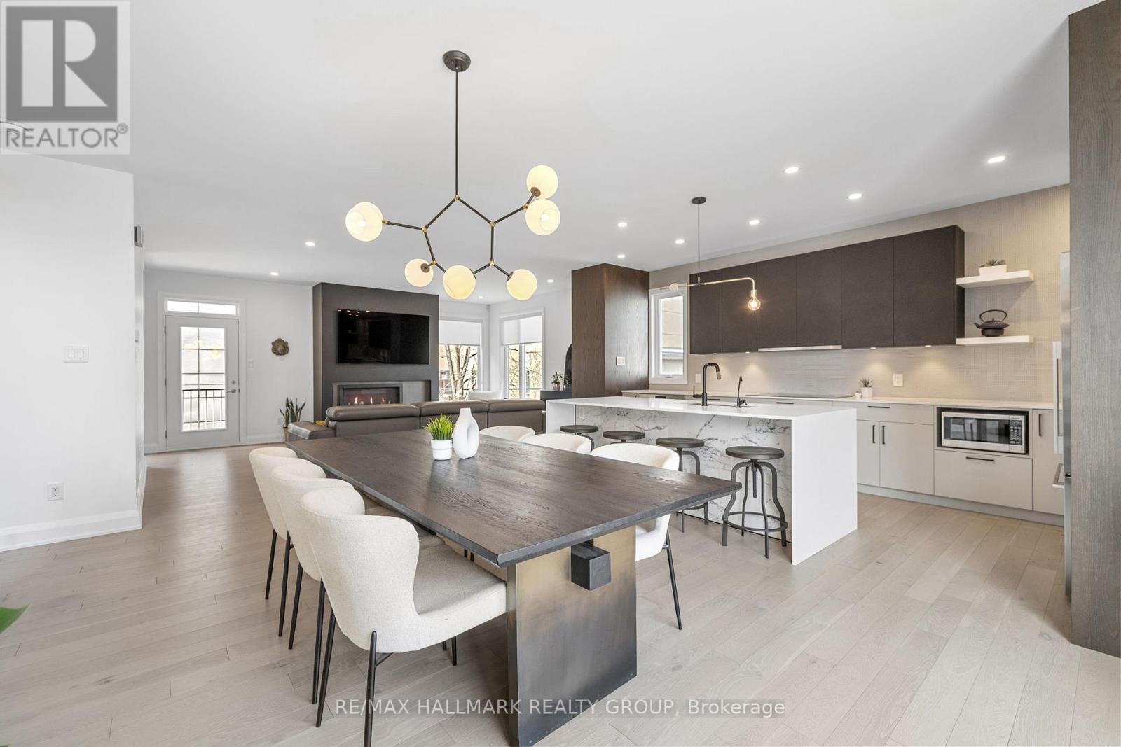 101 Tay Street, Ottawa, ON - Indoor
