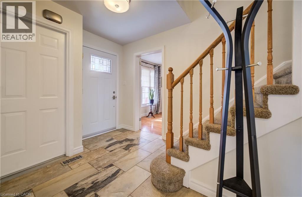150 Bayne Crescent, Cambridge, ON - Indoor Photo Showing Other Room