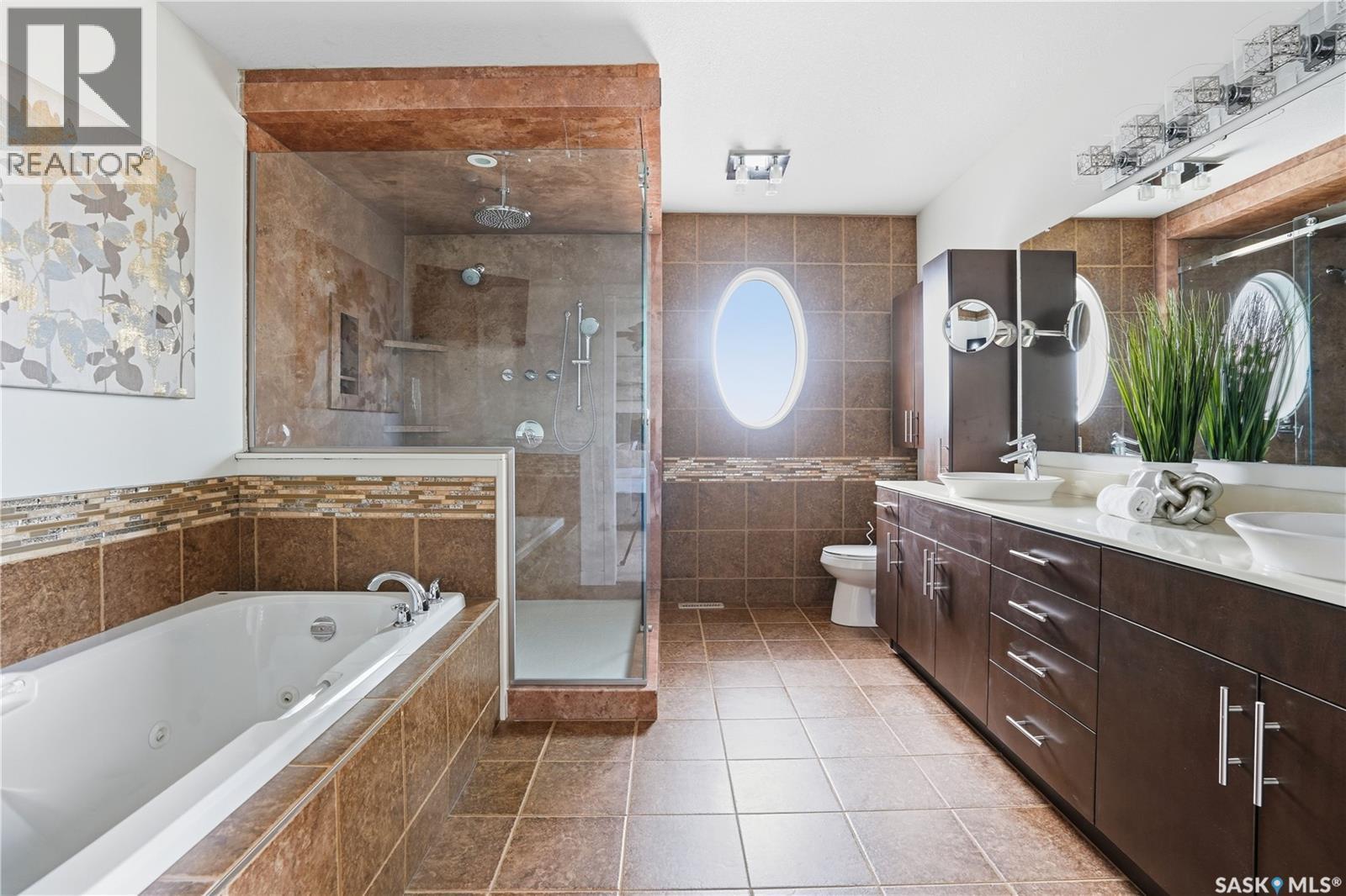 4128 Green Willow Terrace E, Regina, SK - Indoor Photo Showing Bathroom