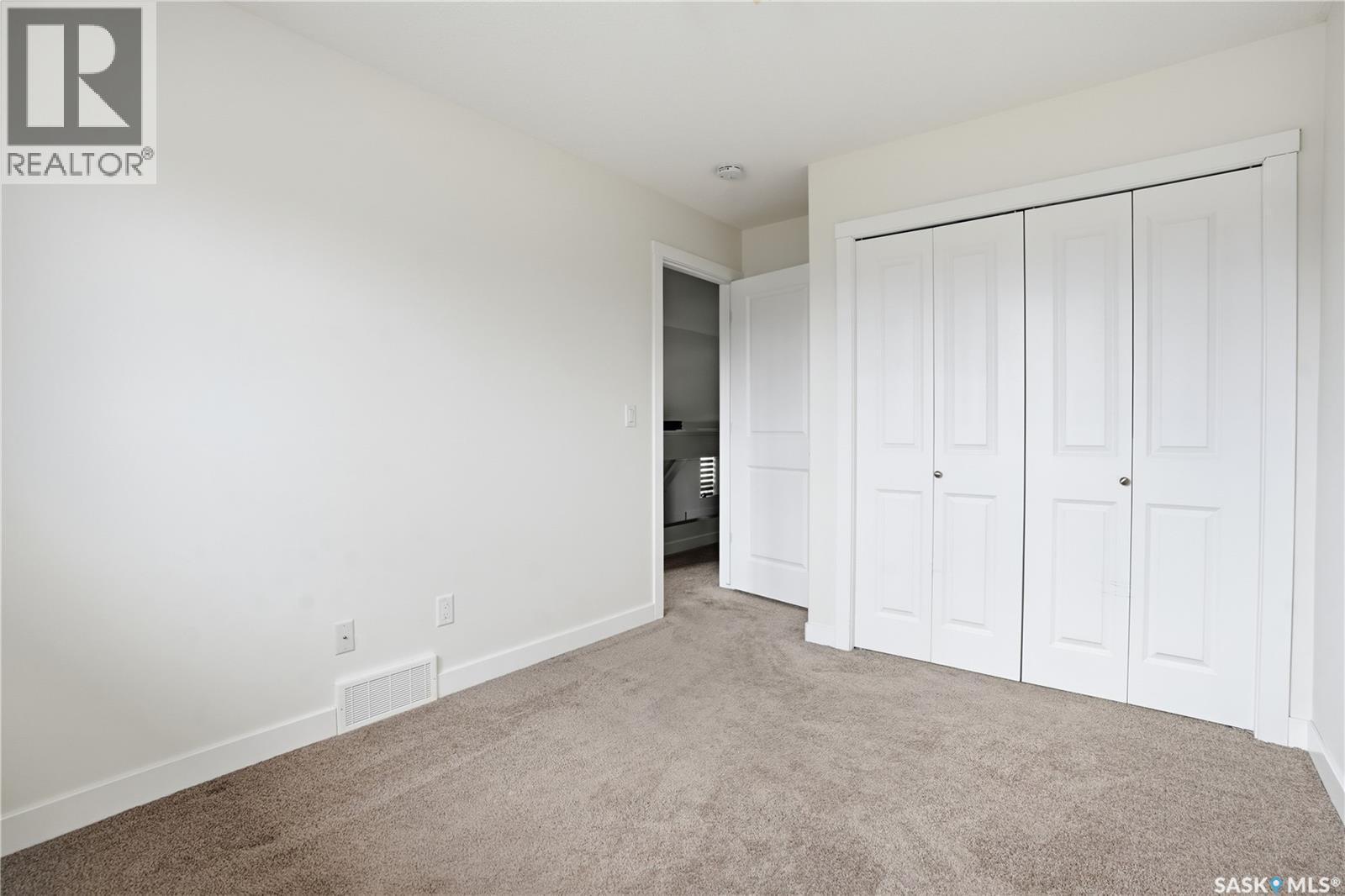 4128 Green Willow Terrace E, Regina, SK - Indoor