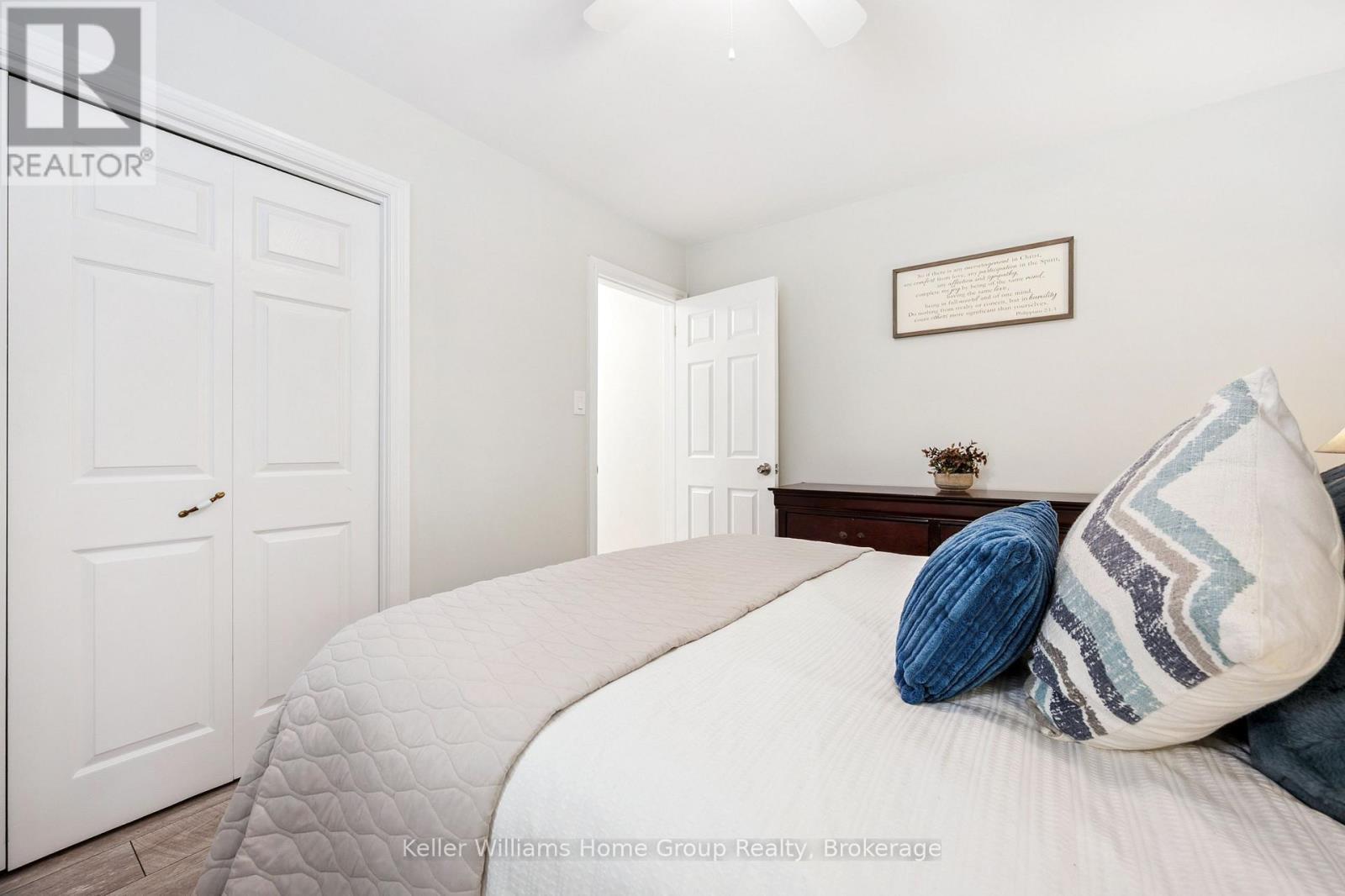 23 Hastings Boulevard, Guelph (Grange Road), ON - Indoor Photo Showing Bedroom