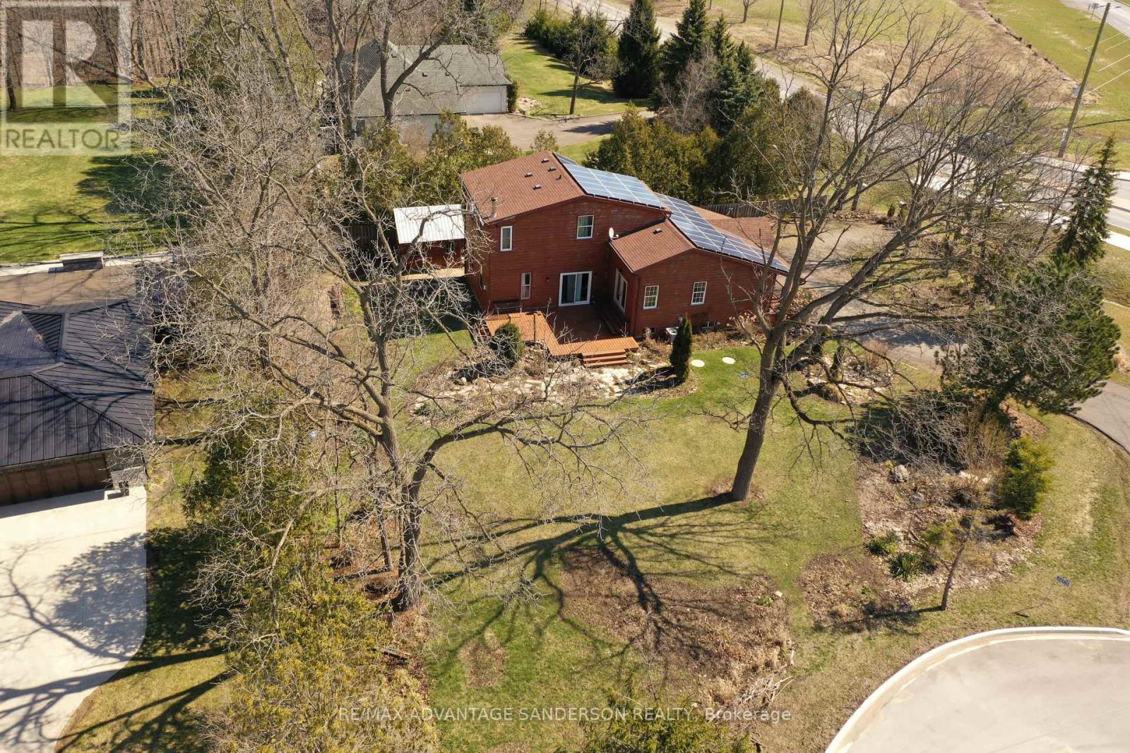 22476 Coldstream Road, Middlesex Centre, ON - Outdoor