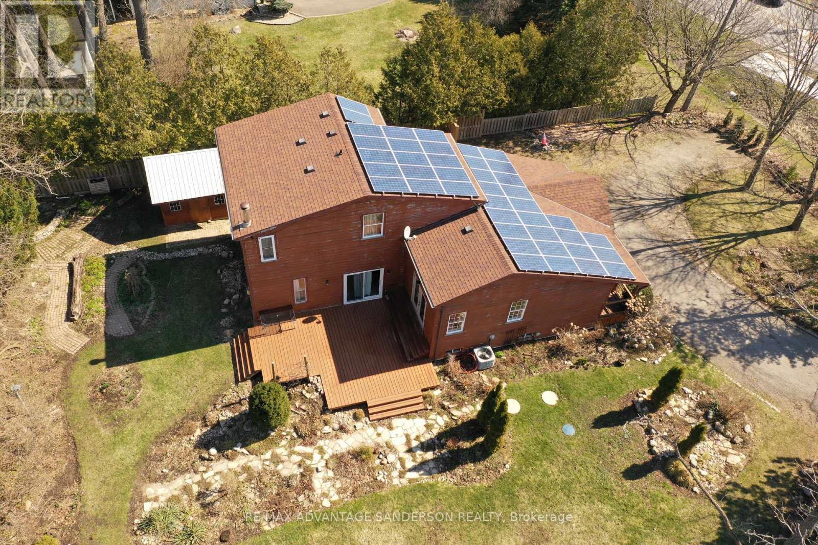 22476 Coldstream Road, Middlesex Centre, ON - Outdoor