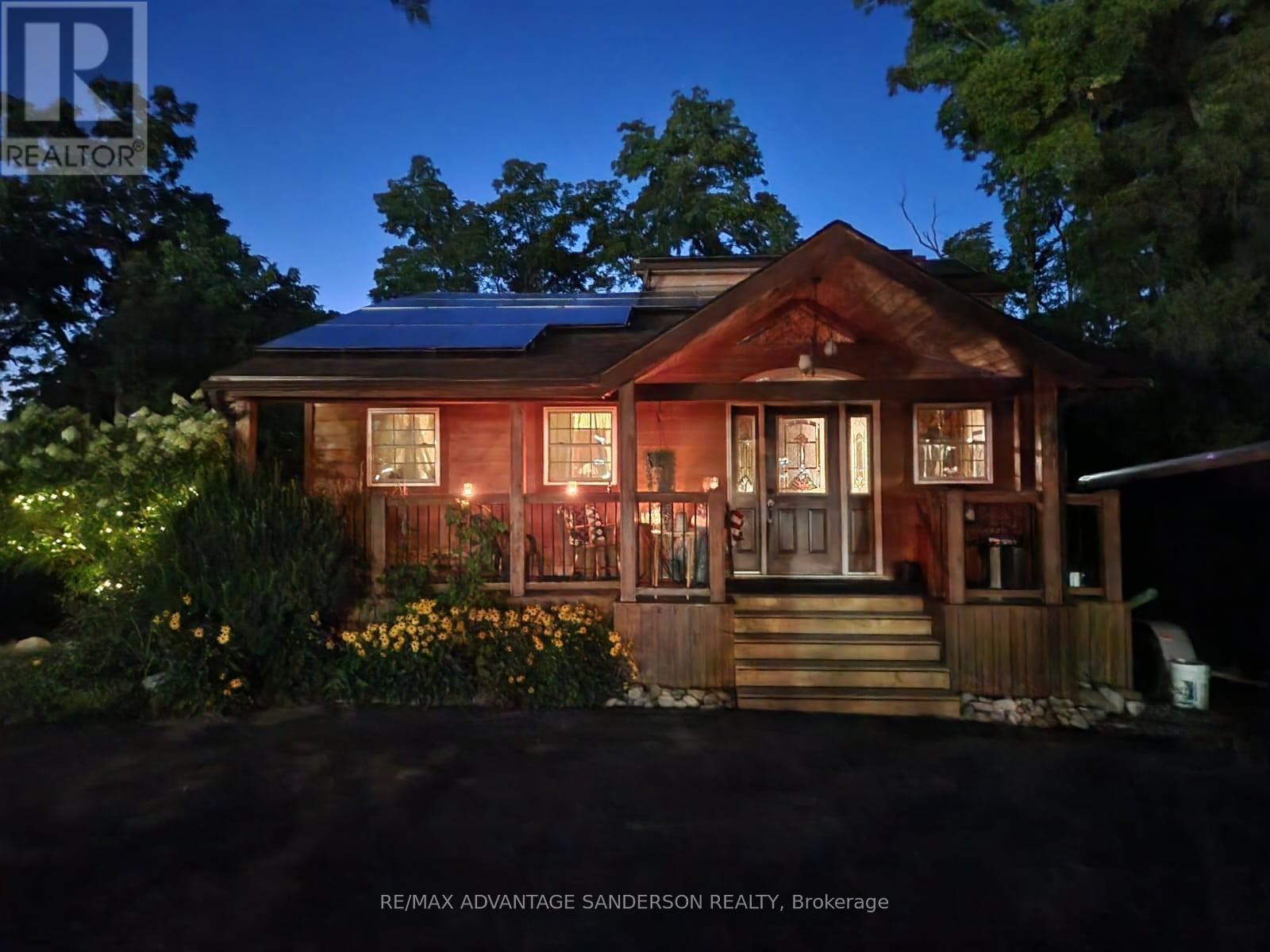 22476 Coldstream Road, Middlesex Centre, ON - Outdoor With Deck Patio Veranda