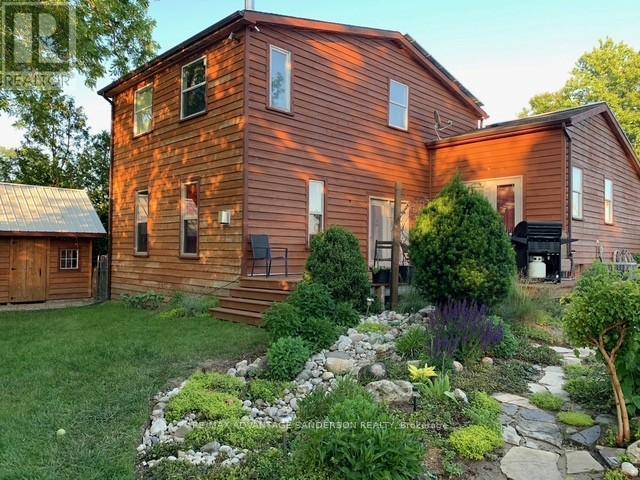 22476 Coldstream Road, Middlesex Centre, ON - Outdoor With Exterior