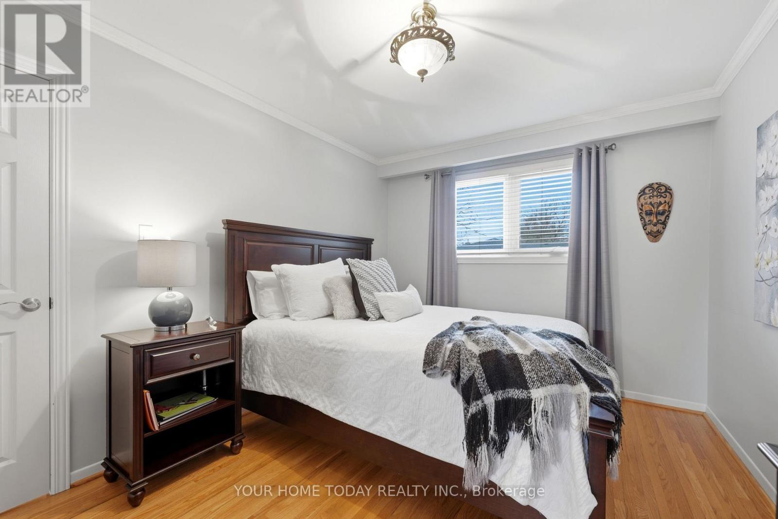 51 Faludon Drive, Halton Hills, ON - Indoor Photo Showing Bedroom