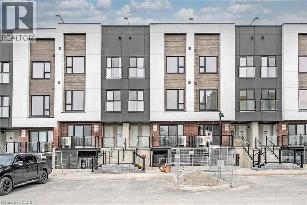 16 Melbourne Avenue Unit# 311B, St. Catharines, ON - Outdoor With Facade