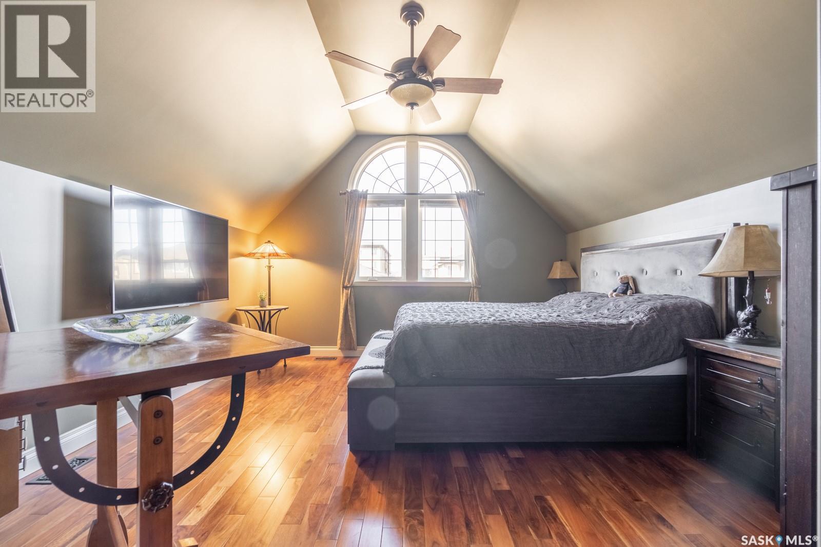 2514 Broderick Road, Regina, SK - Indoor Photo Showing Bedroom