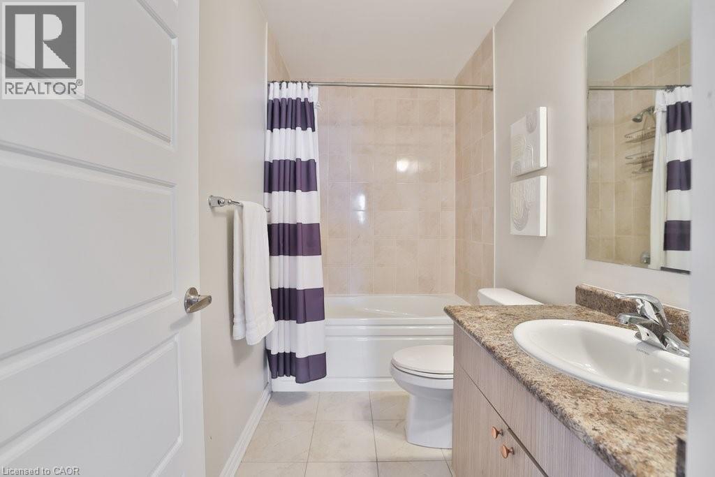 1133 Duignan Crescent, Milton, ON - Indoor Photo Showing Bathroom