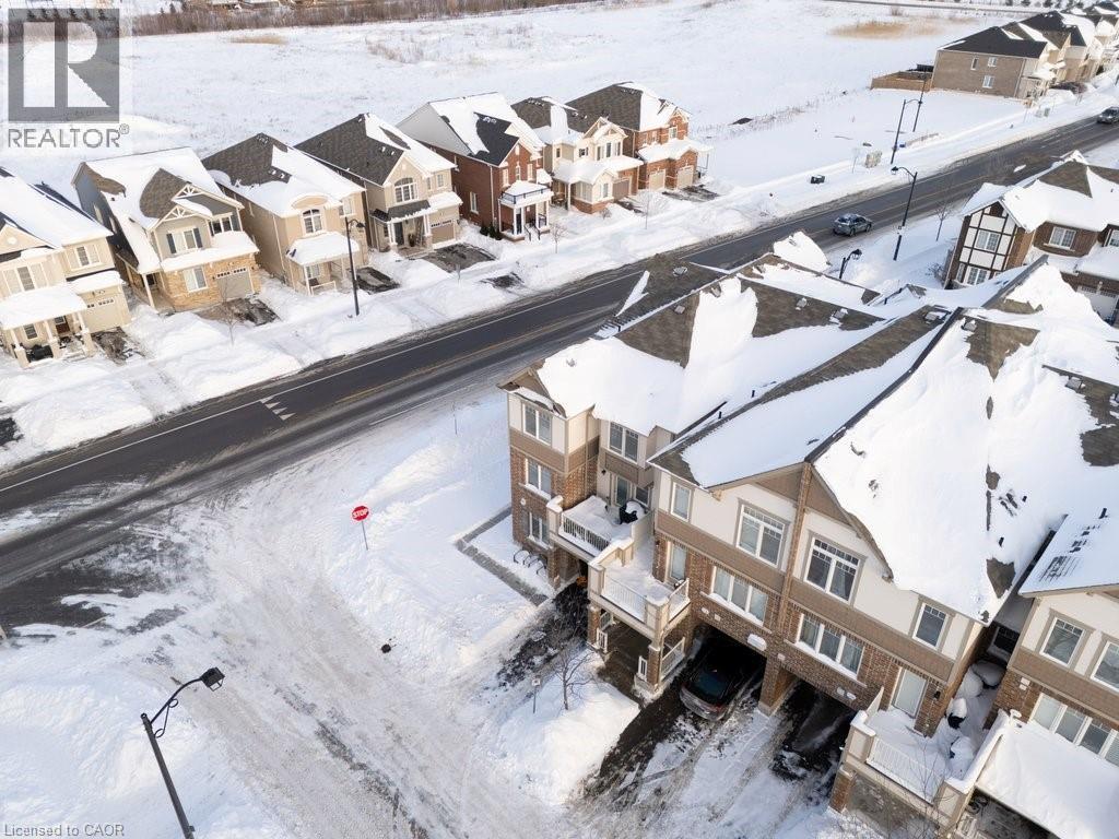 1133 Duignan Crescent, Milton, ON - Outdoor