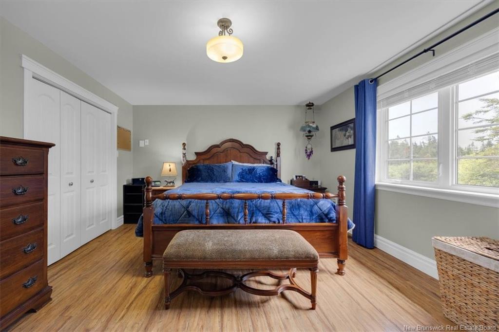 735 Hillcrest Rd, Saint John, NB