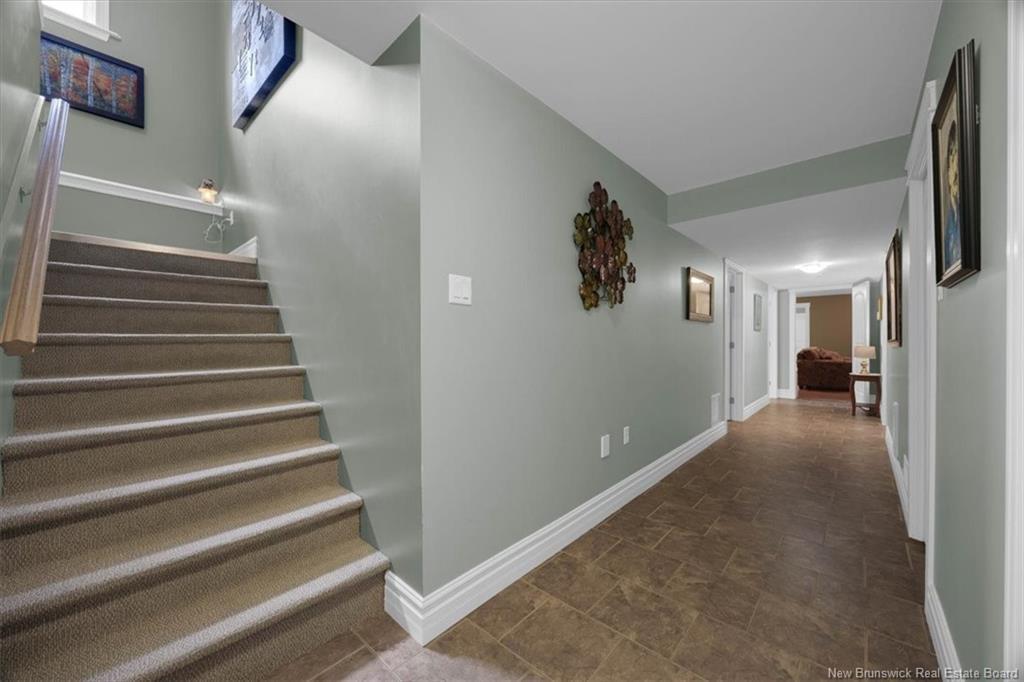 735 Hillcrest Rd, Saint John, NB