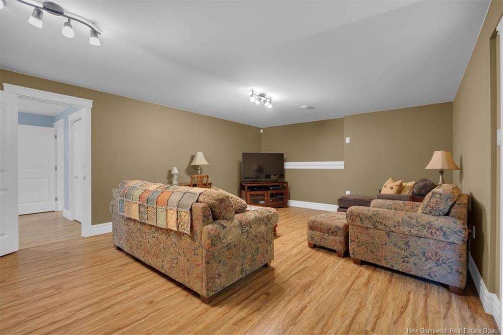 735 Hillcrest Rd, Saint John, NB