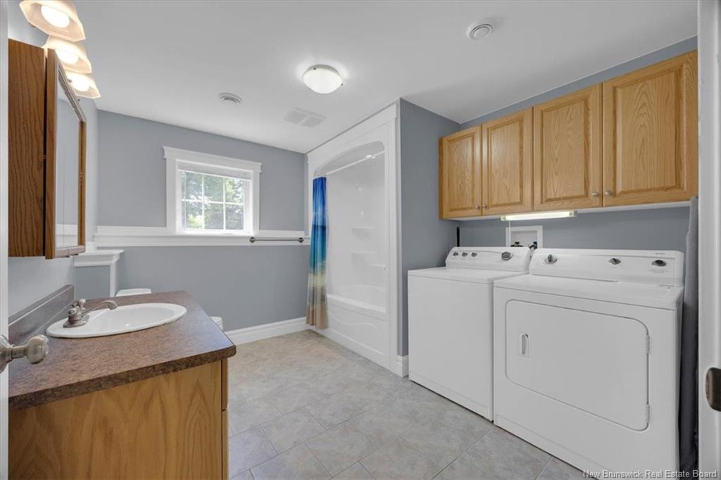 735 Hillcrest Rd, Saint John, NB