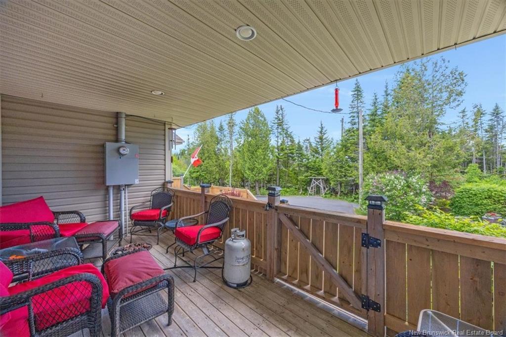 735 Hillcrest Rd, Saint John, NB