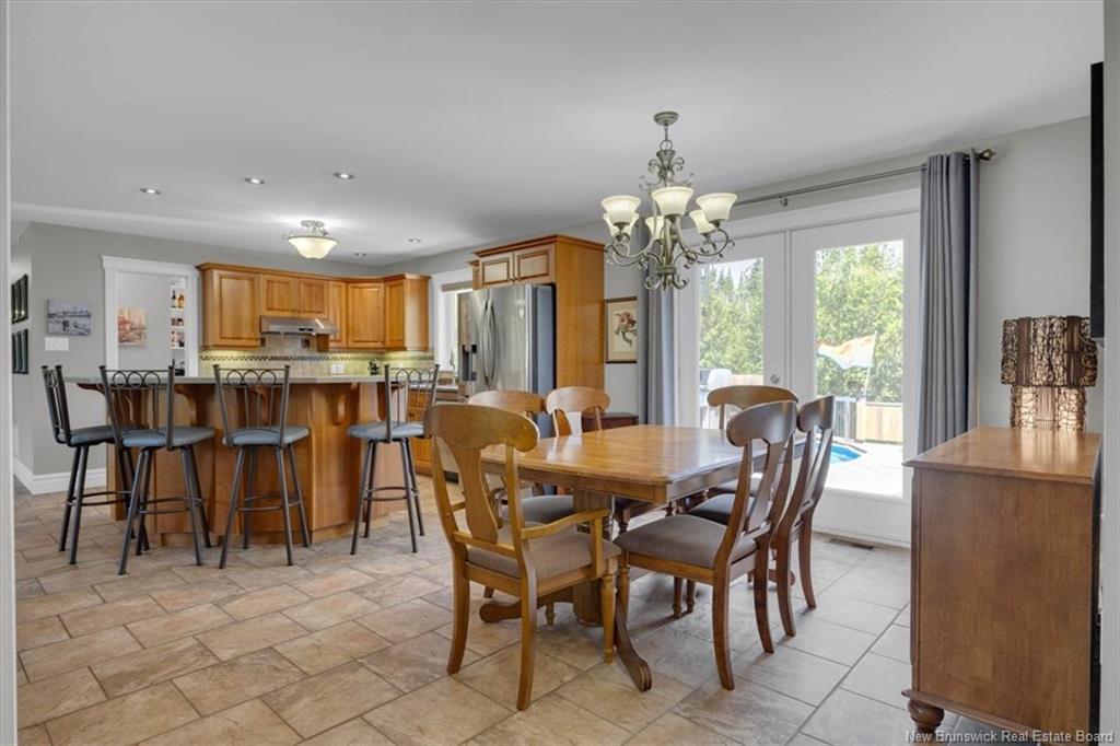 735 Hillcrest Rd, Saint John, NB
