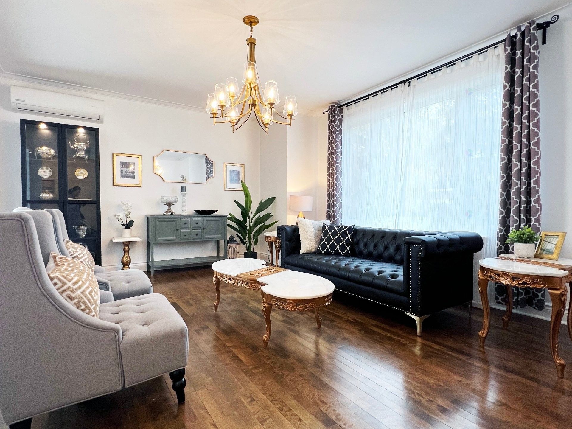 Salon - 4672 Av. Lacombe, Montréal (Côte-Des-Neiges/Notre-Dame-De-Grâce), QC - Indoor Photo Showing Living Room
