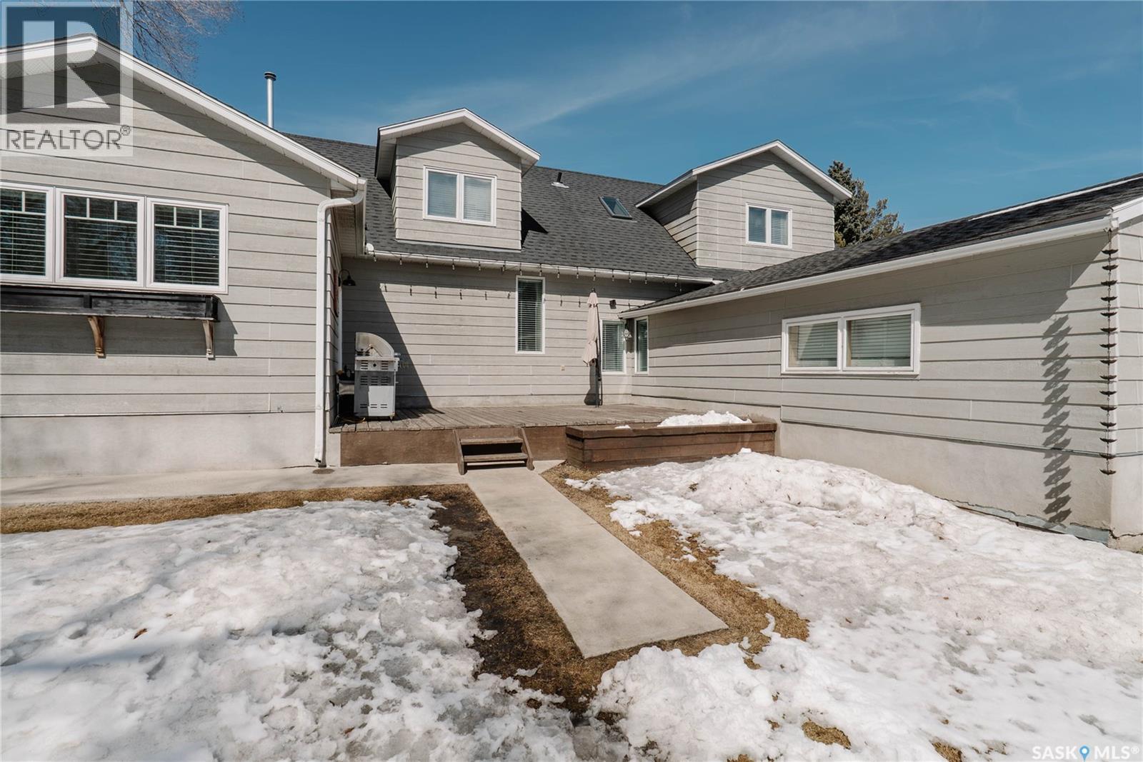 3119 Ortona Street, Saskatoon, SK - Outdoor