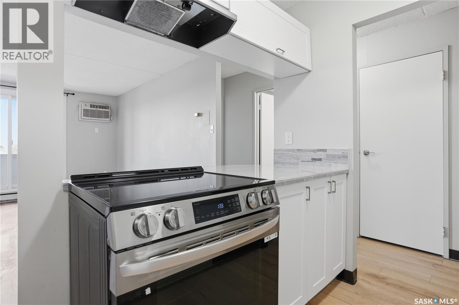 526 65 Westfield Drive, Regina, SK - Indoor