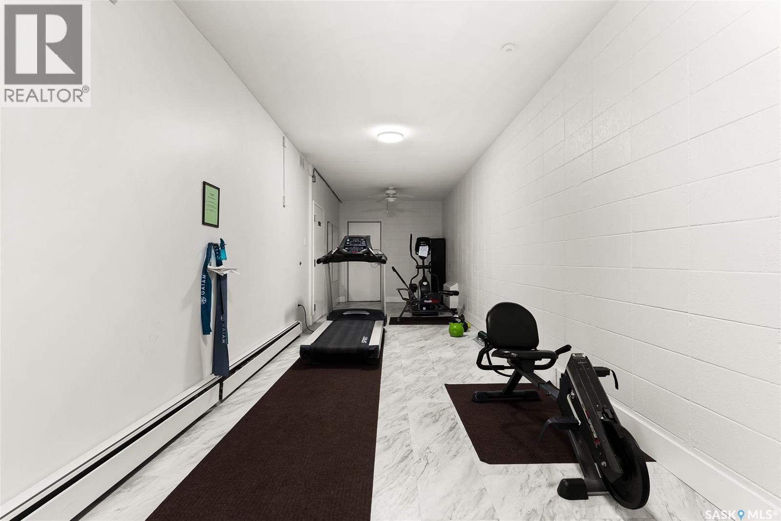 526 65 Westfield Drive, Regina, SK - Indoor